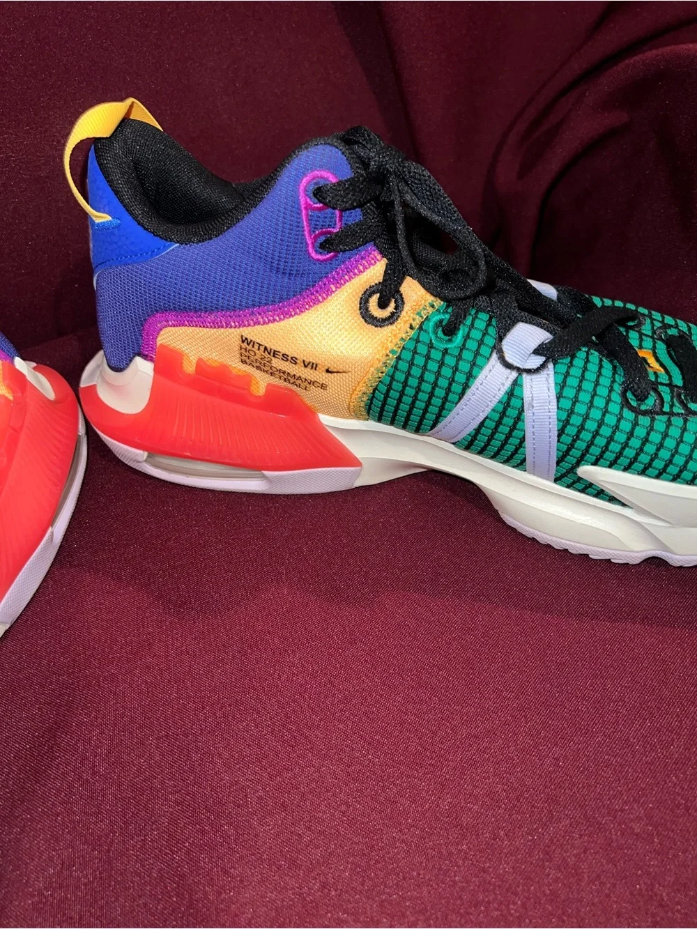 Nike LeBron witness Vll multicolor shoes size 13